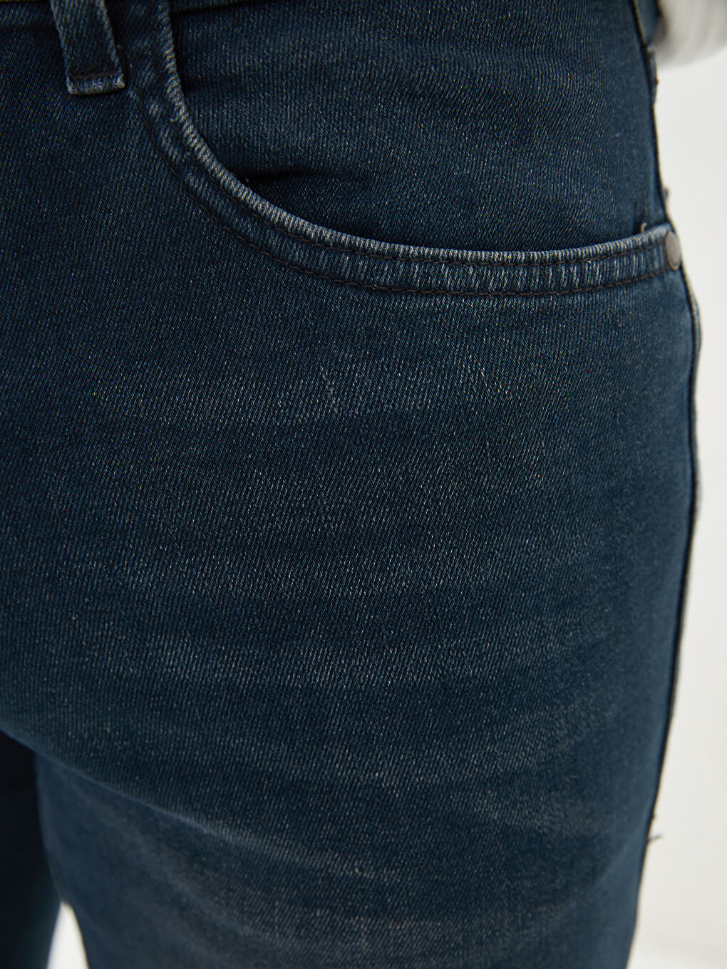 İndigo 750 Slim Fit Erkek Jean Pantolon-4