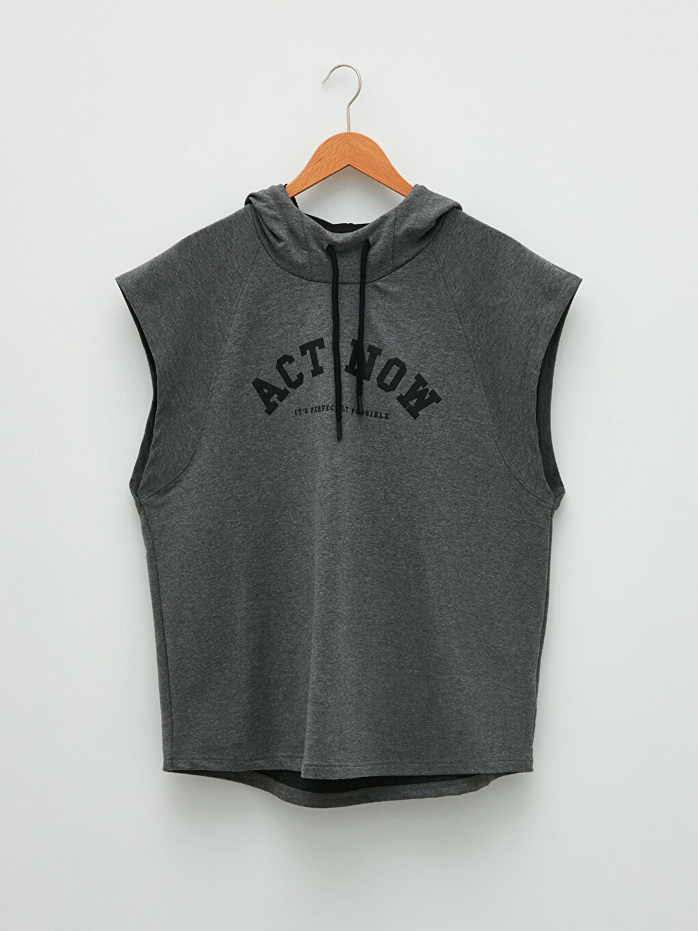 Antrasit Kapüşonlu Baskılı Erkek Kolsuz Tişört-5