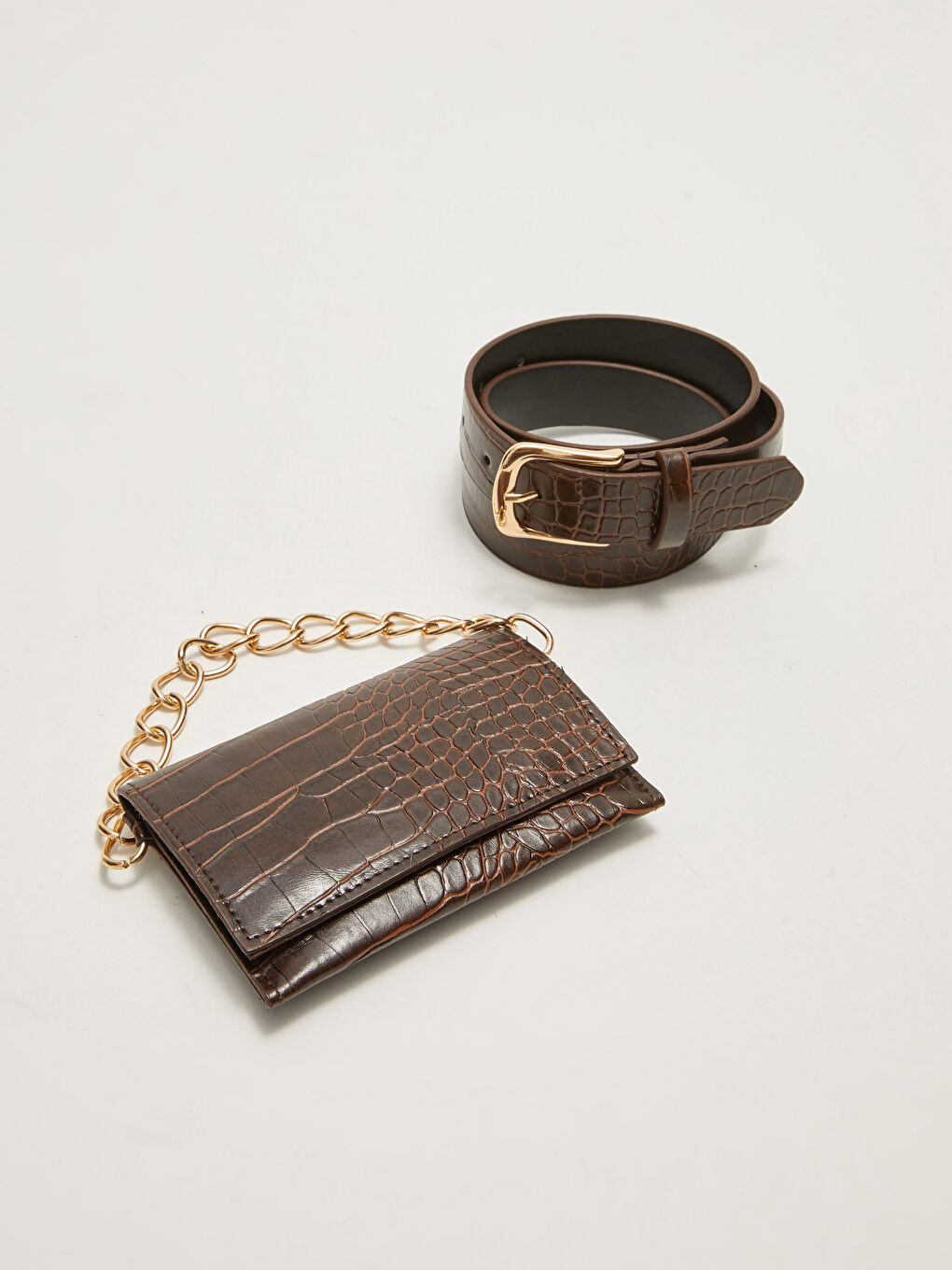 Kahverengi Deri Görünümlü Kadın Çantalı Kemer-1