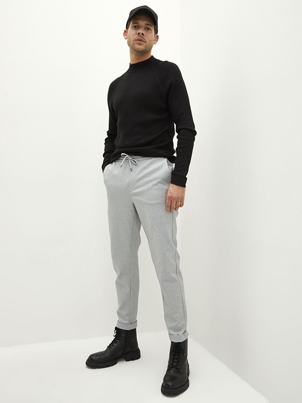LCW Vision Men's Slim Fit Elastic Waist Trousers -W1K829Z8-CUZ