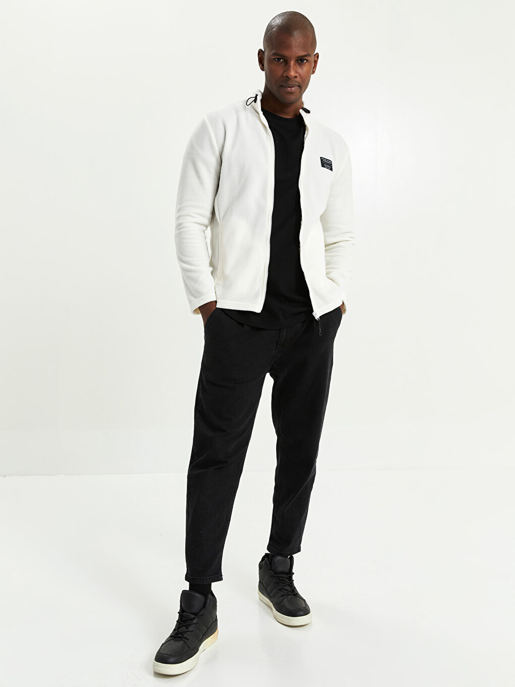 Beyaz Standart Kalıp Dik Yaka Kalın Erkek Polar Hırka-2