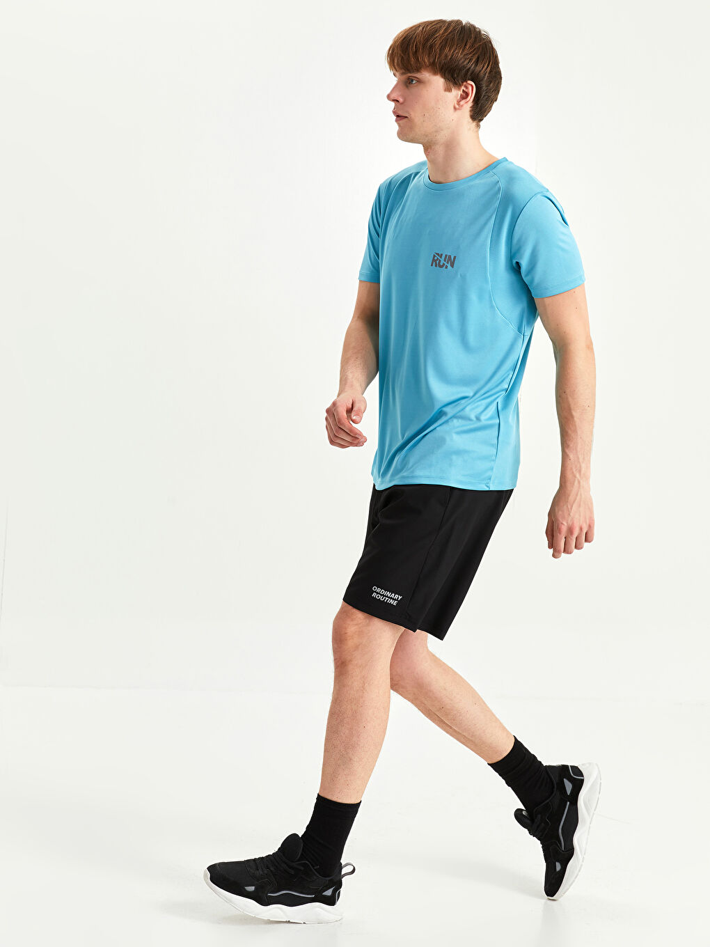 Siyah Standart Kalıp Erkek Spor Şort-3