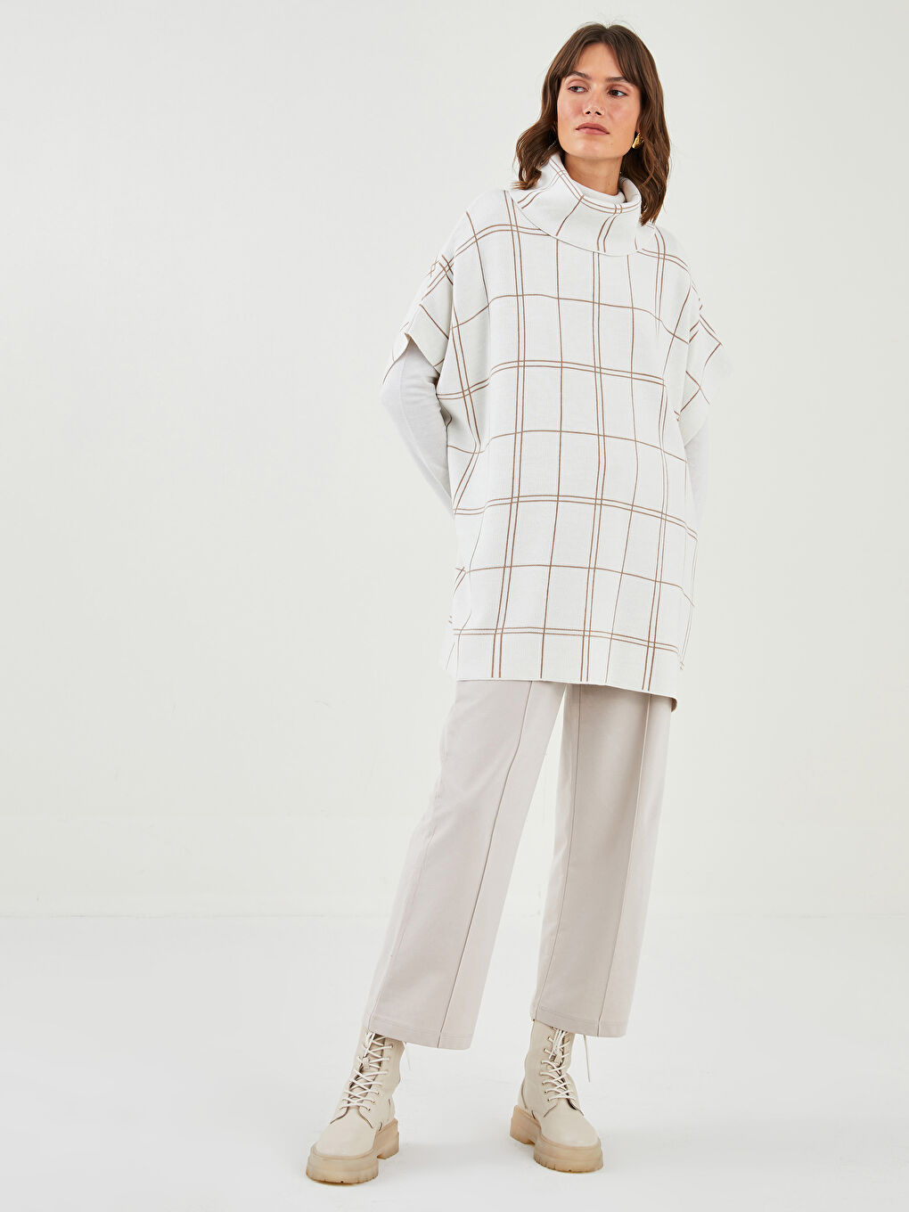 LCW Grace Elastic Waist Standard Fit Pocket Detailed Cotton Women's Trousers -W1K917Z8-SDW