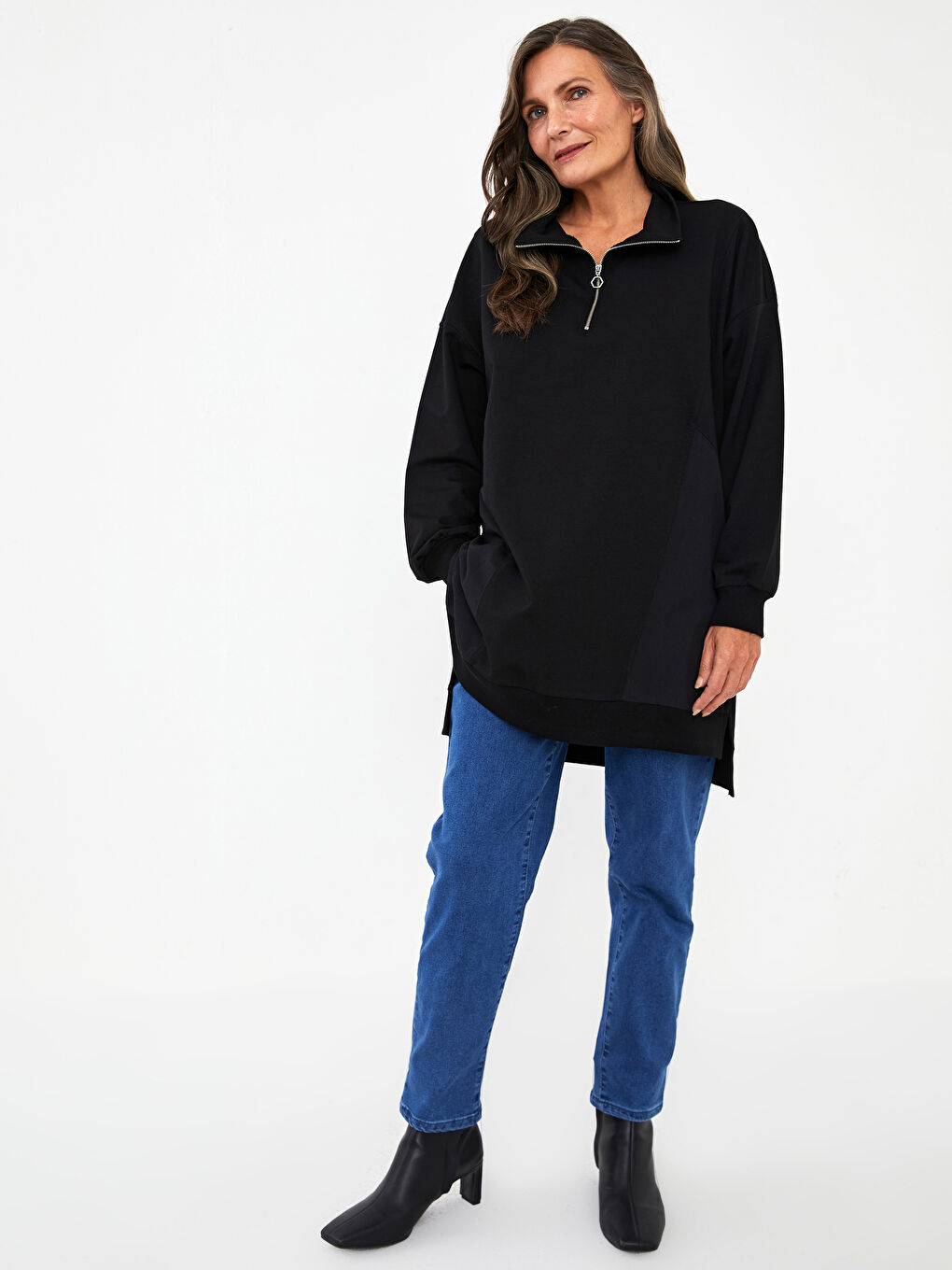 Суитчър с дълъг ръкав и яка тип фуния за жени с цветен блок-1