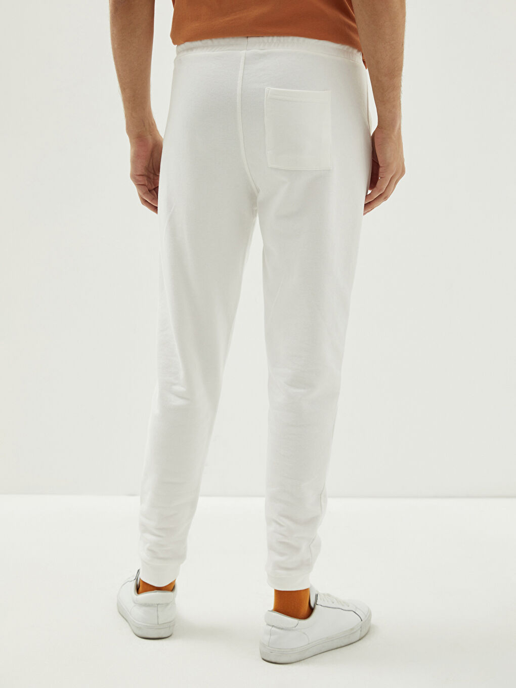 Стандартна кройка анцуг панталон за мъже-4