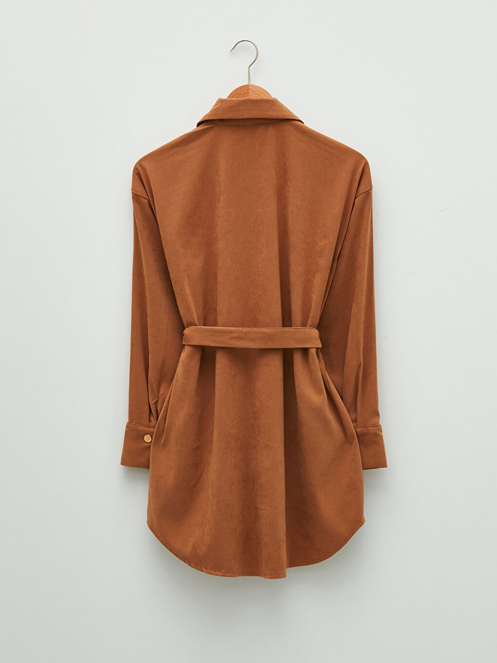 Bej Düz Beli Bağlama Detaylı Uzun Kollu Oversize Süet Kadın Gömlek Tunik-6