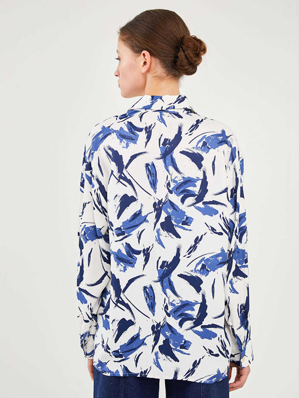 GAMZE SARAÇOĞLU X LCW VISION WOMEN'S SHIRT - BUTTON CLOSURE PATTERNED LONG SLEEVE OVERSIZED VISCOSE FRONT-6