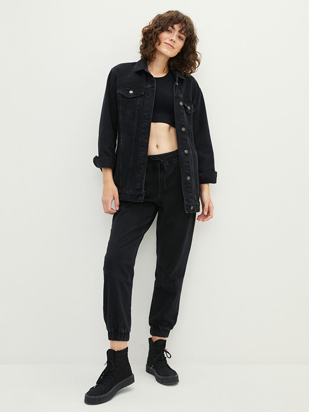 Siyah Yüksek Bel Jogger Kadın Jean Pantolon-1