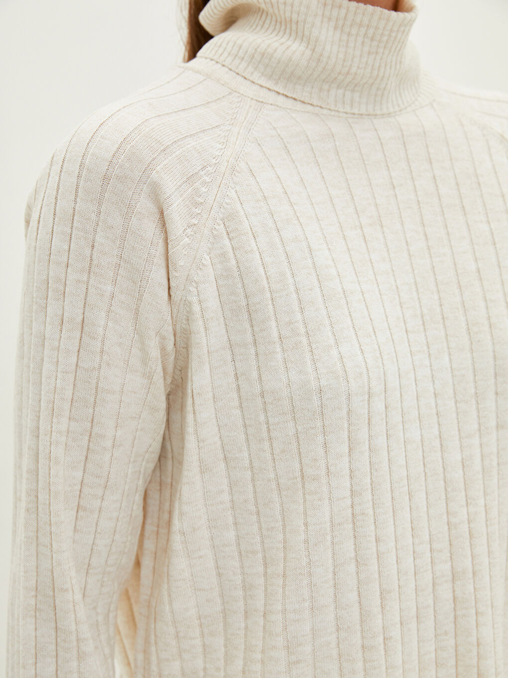 Tunique en Tricot à Col Roulé Uni à Manches Longues pour Femmes-2