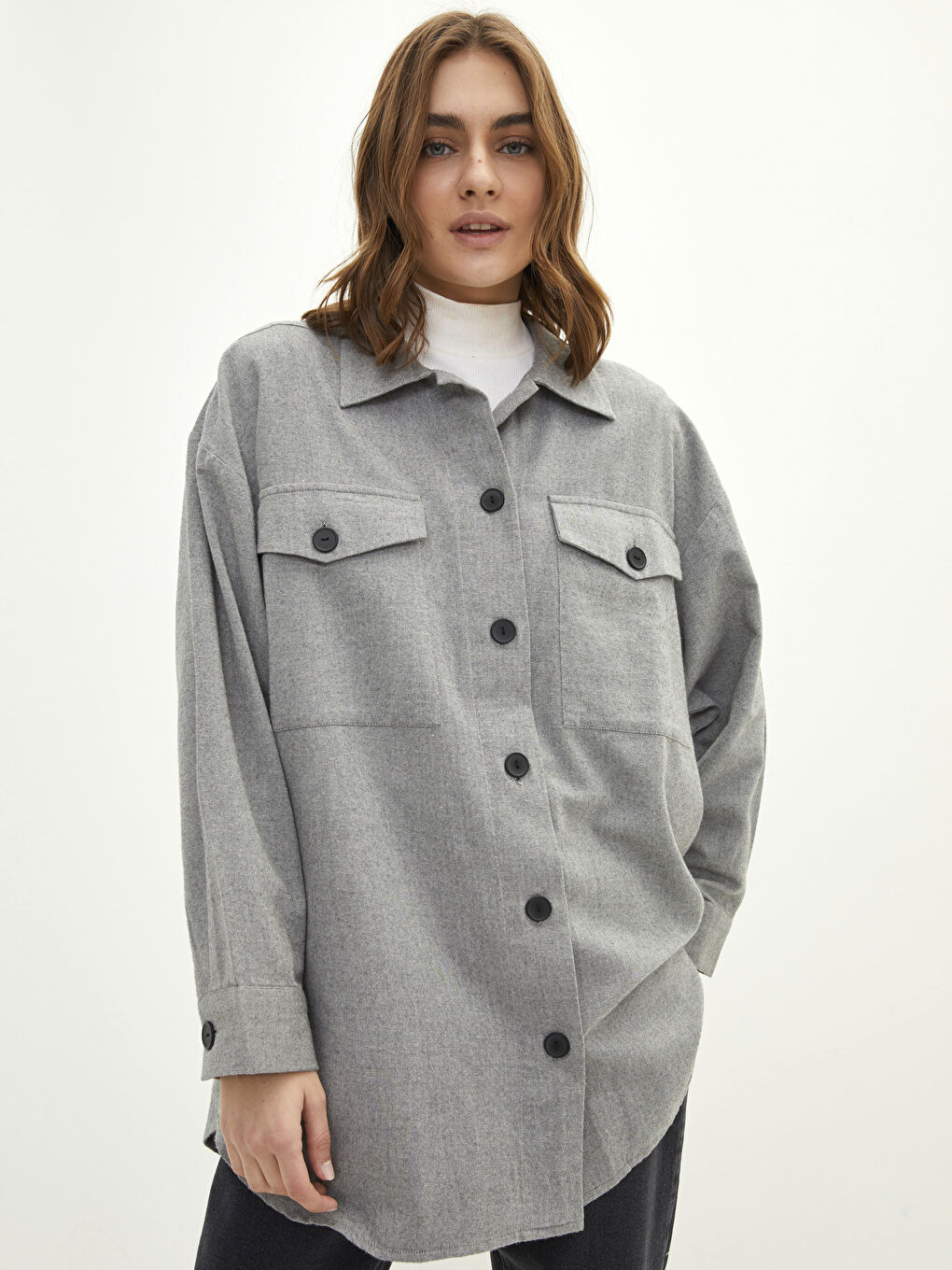 LCWAIKIKI Classic Schlichte Langarm-Twill-Hemd-Tunika für Damen -W1KF21Z8-LAL