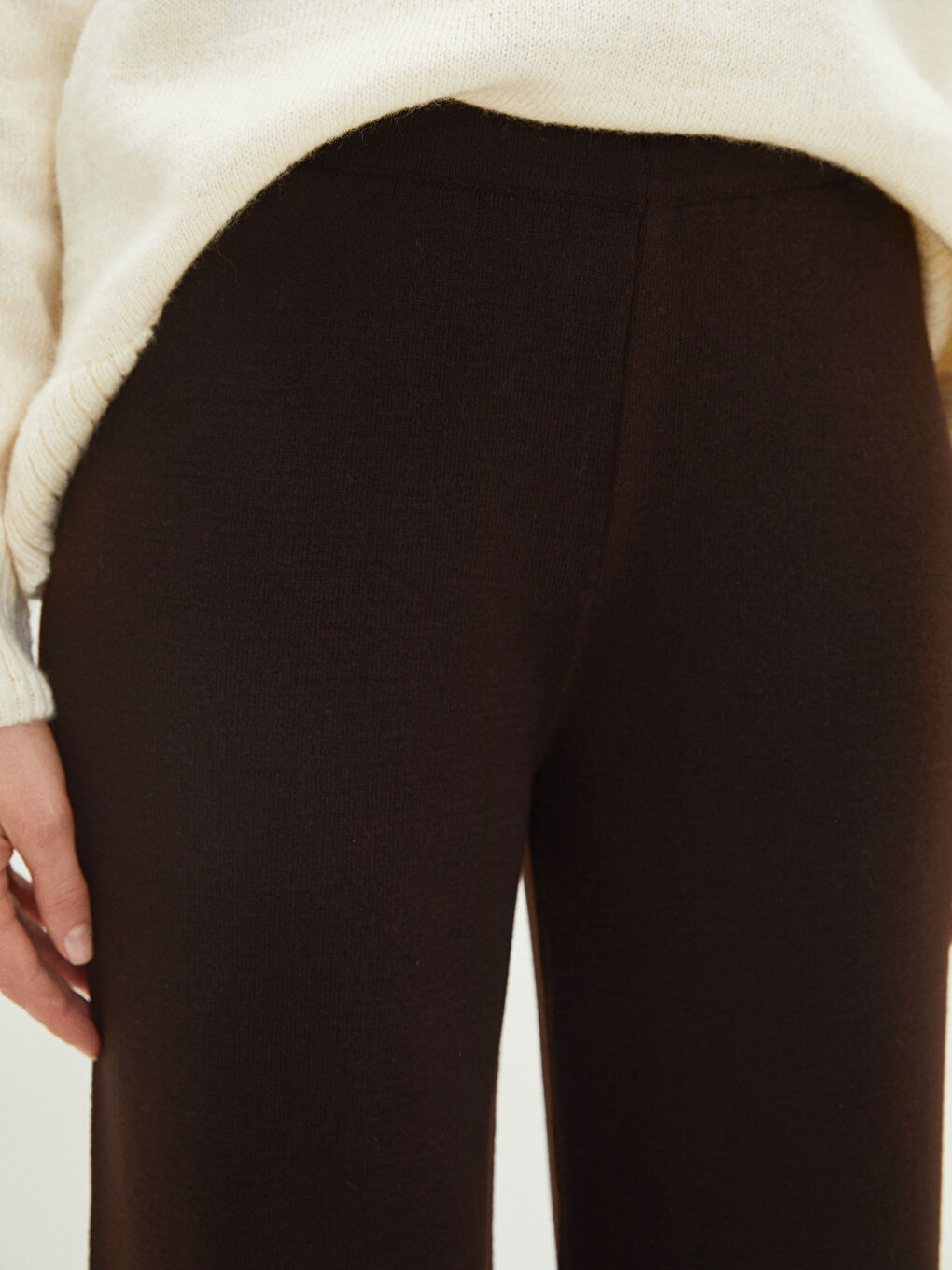 Kahverengi Kadın Beli Lastikli Düz Triko Pantolon-1