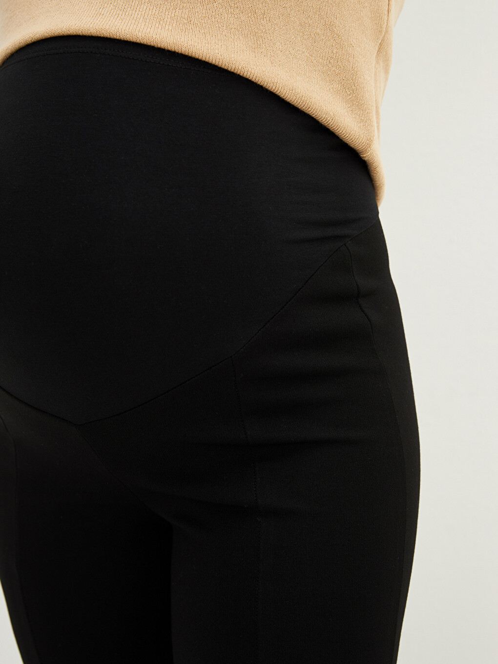 Tummy Paneled Straight Slit Detailed Maternity Trousers-3