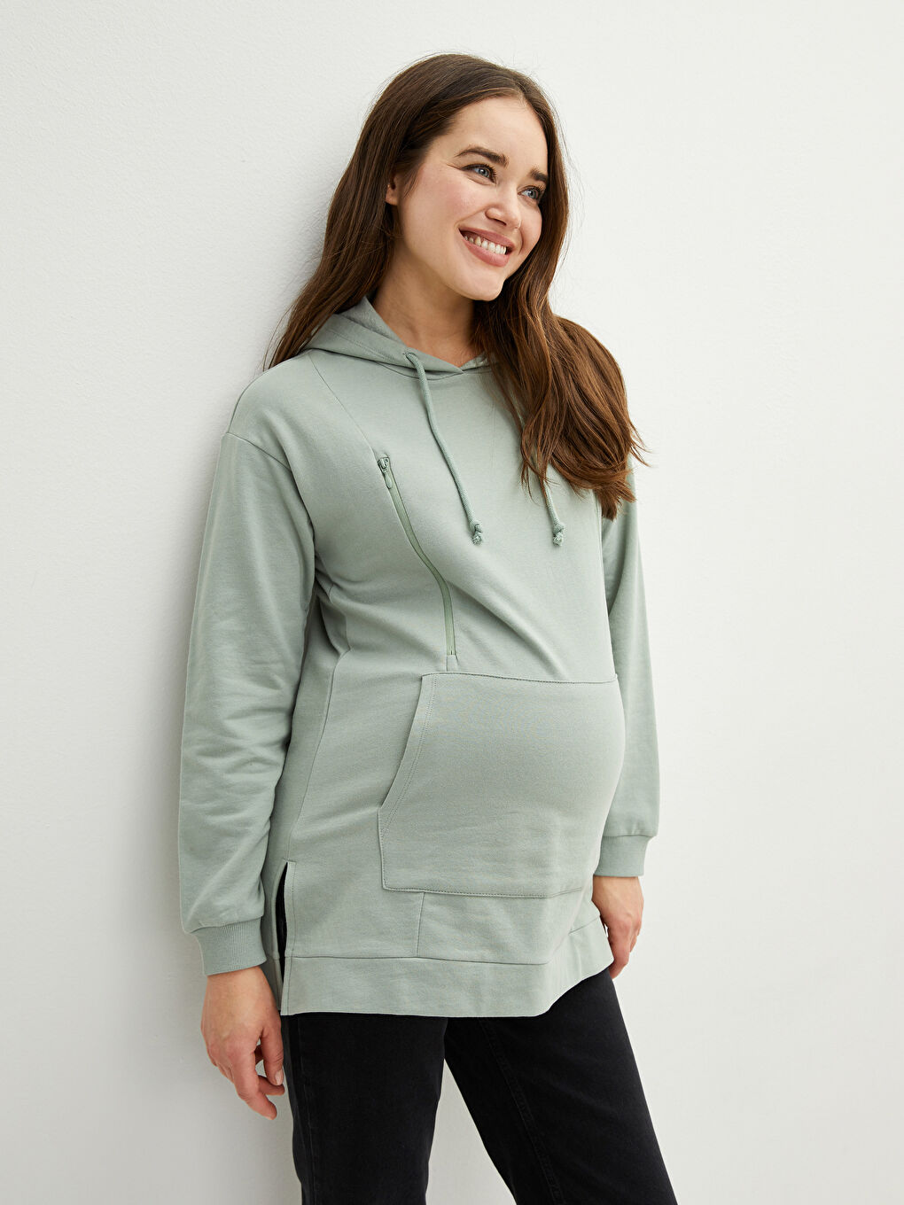 سويت شيرت حمل بـ كُم طويل سادة بـ زُنط مع فتحة للرضاعة-3