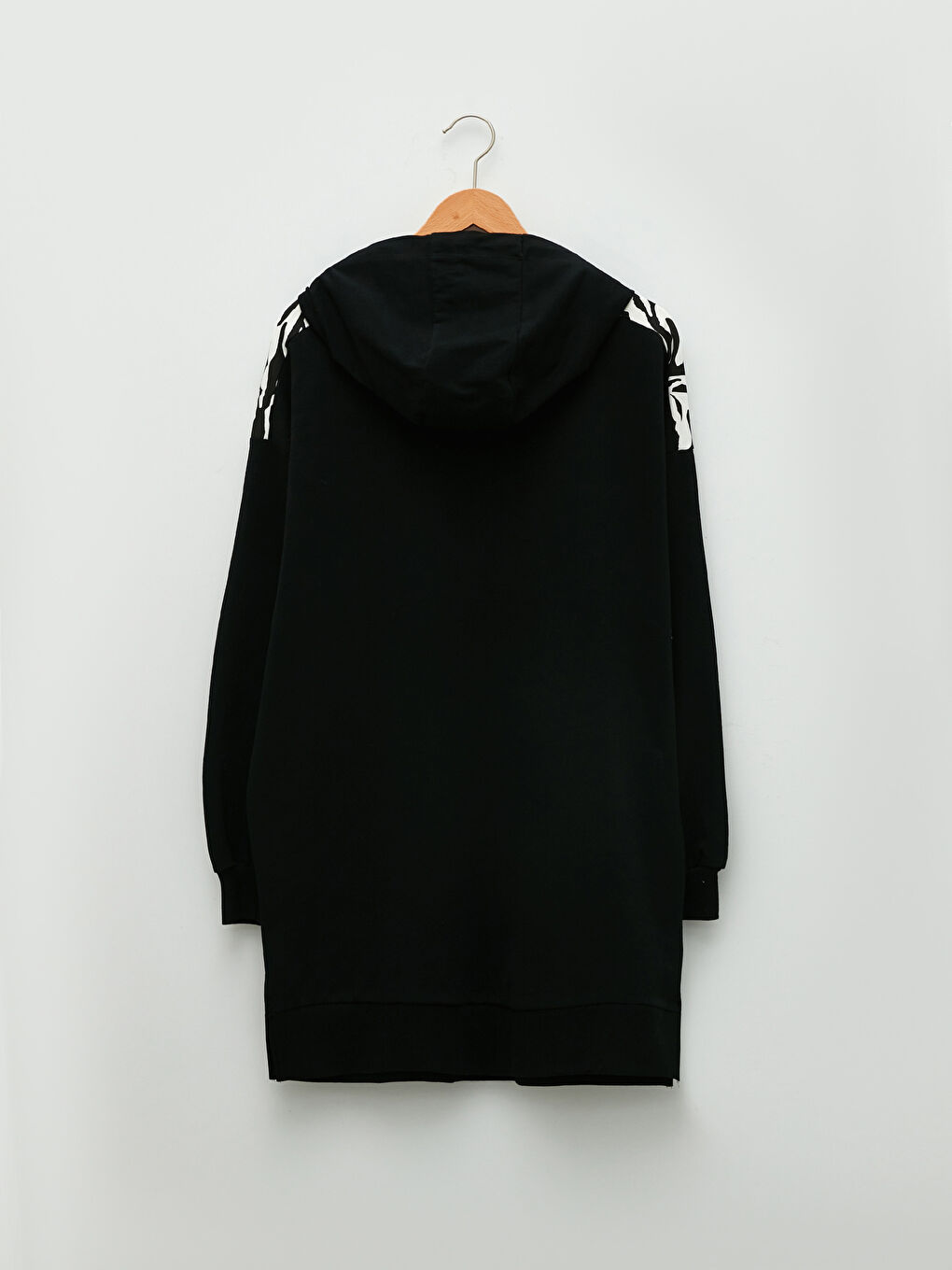 LCW Modest Kapuzensweatshirt-Tunika mit Muster und langen Ärmeln im Oversize-Stil für Damen -W1KH65Z8-RQN