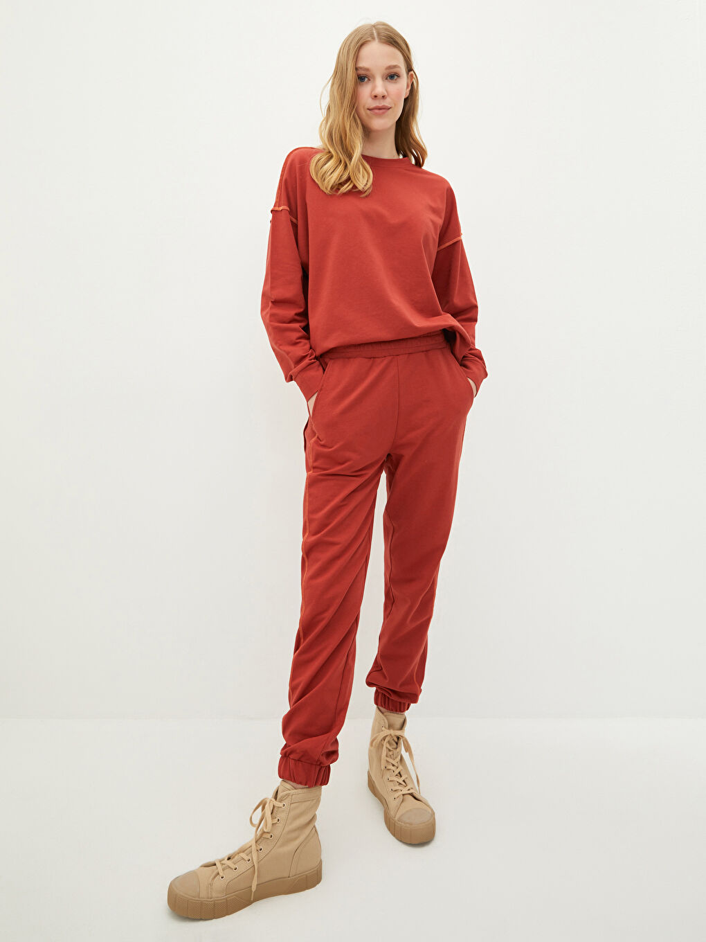 Ženske Jogger Pantalone Sa Elastičnim Strukem i Džepovima-1