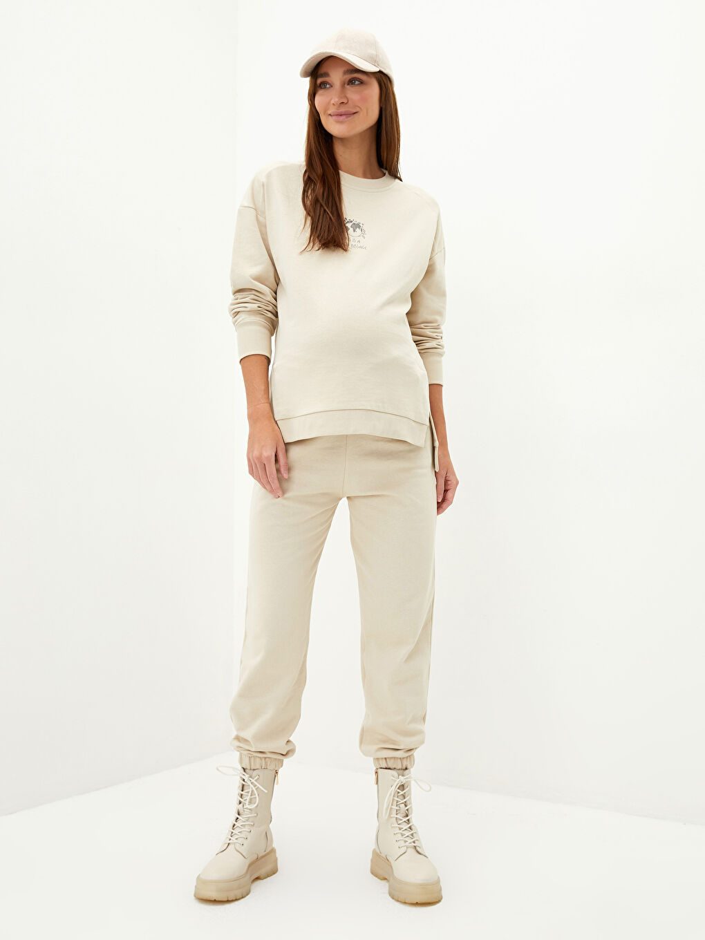 Bej Beli Lastikli Düz Cep Detaylı Hamile Jogger Eşofman Altı-2