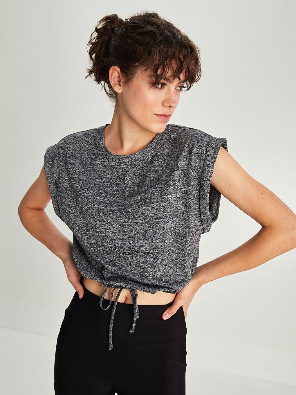 Women's Crew Neck Straight Sleeveless T-Shirt