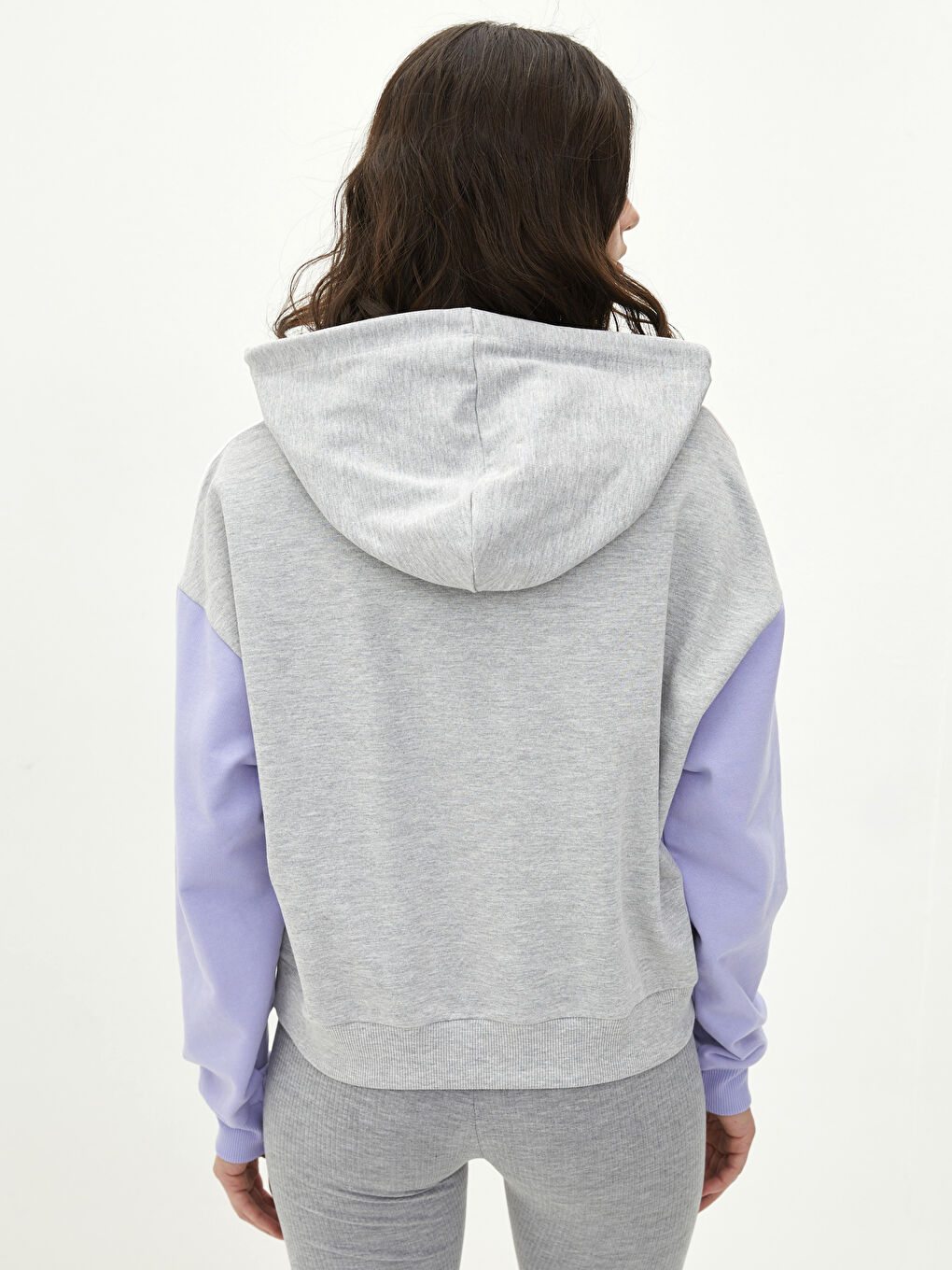 Hooded Long Sleeve Women's Sweatshirt with Color Block-4