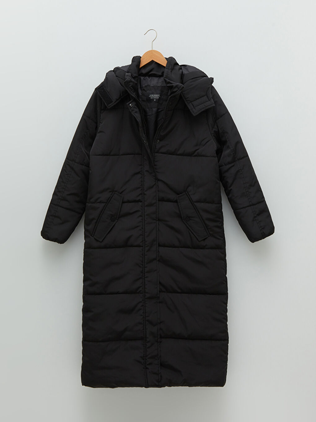 Siyah Kadın Kapüşonlu Düz Şişme Mont-9