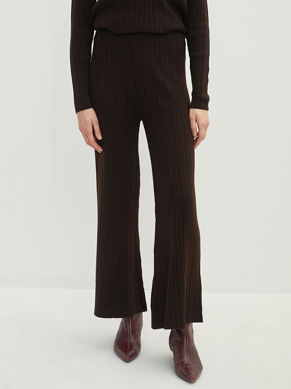 Women's Elasticated Waist Plain Knitwear Trousers-2