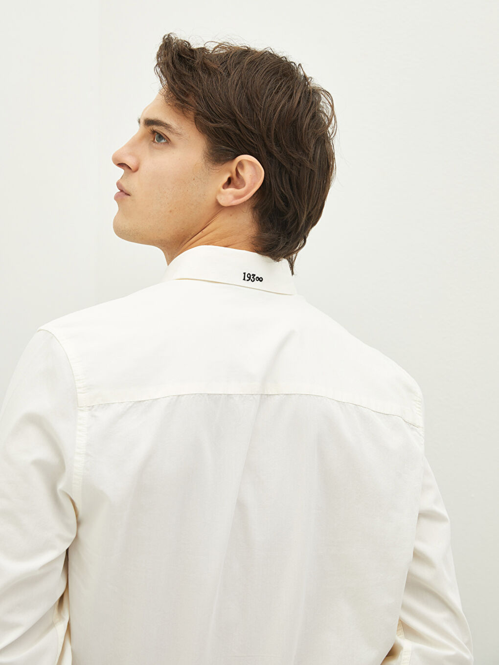 Beyaz Regular Fit Uzun Kollu Atatürk Temalı Erkek Gömlek-1