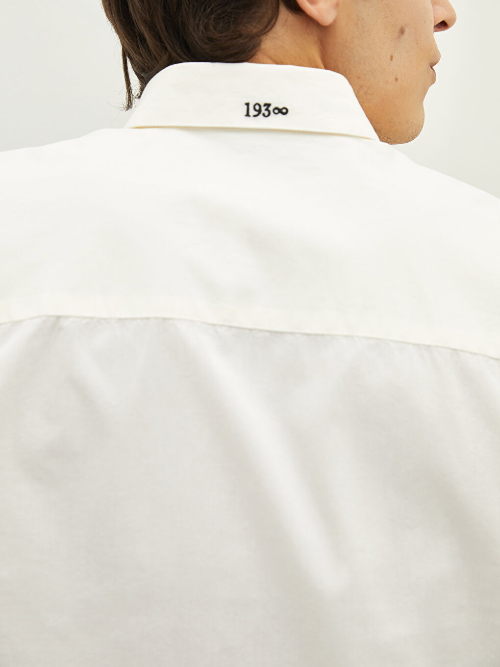 Beyaz Regular Fit Uzun Kollu Atatürk Temalı Erkek Gömlek-7