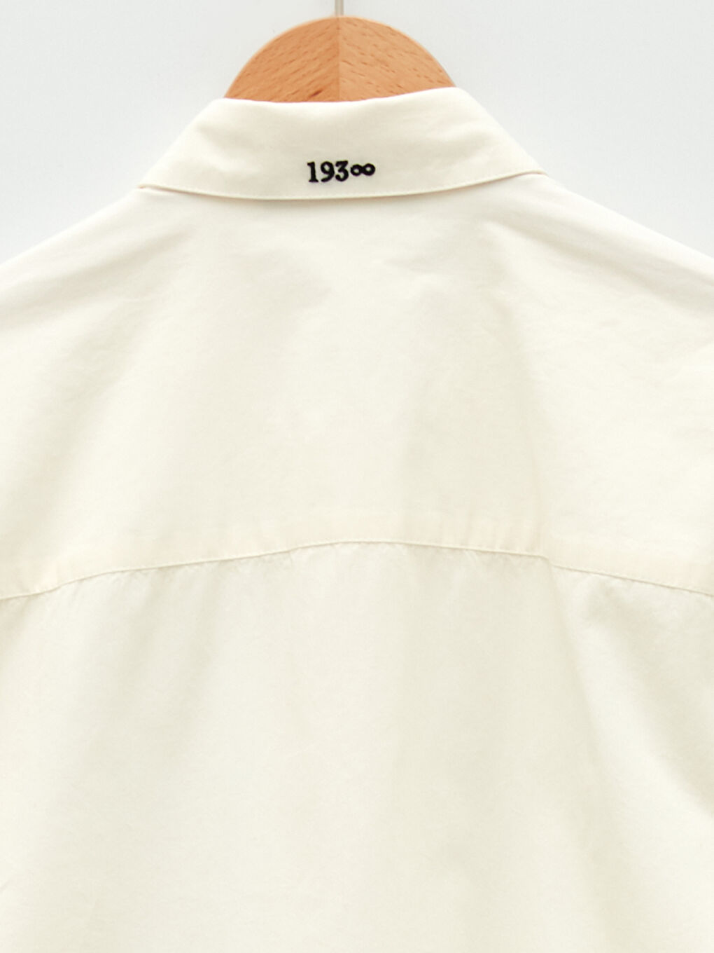 Beyaz Regular Fit Uzun Kollu Atatürk Temalı Erkek Gömlek-12