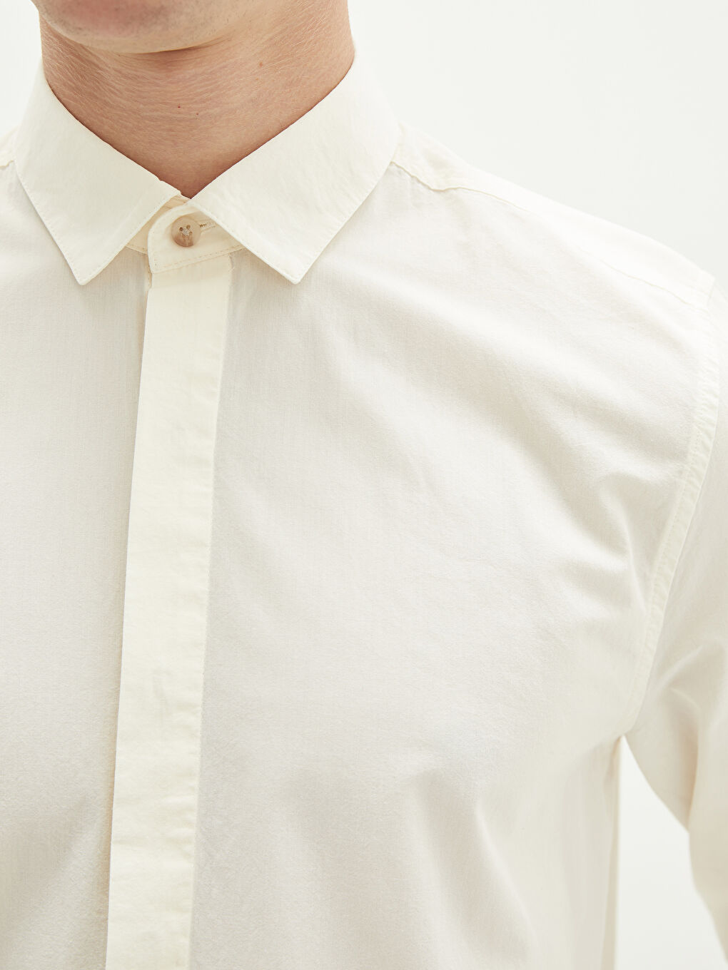 Beyaz Regular Fit Uzun Kollu Atatürk Temalı Erkek Gömlek-6