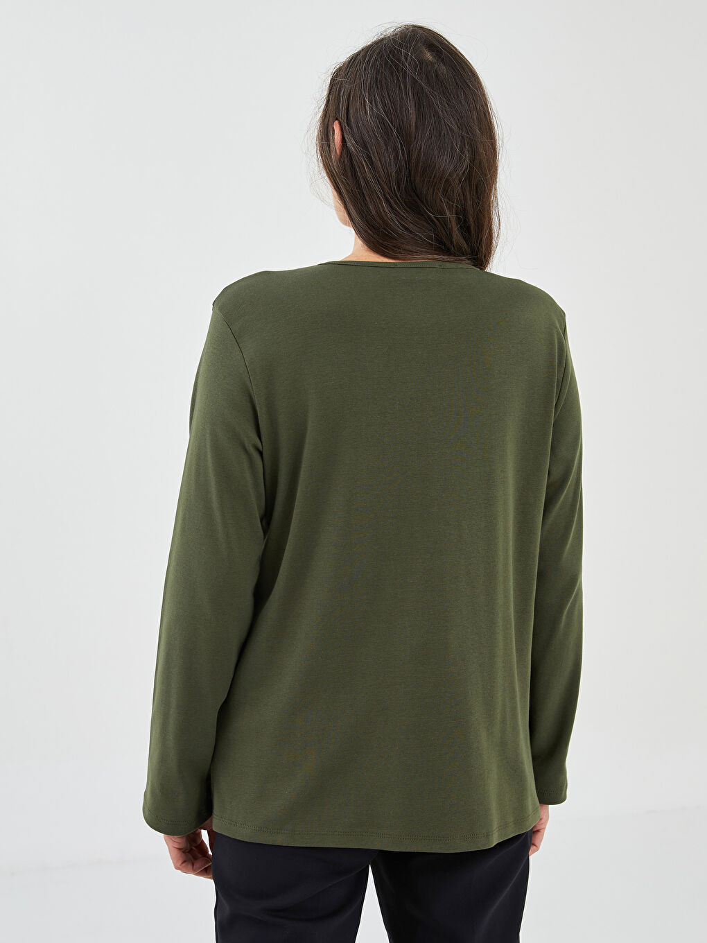 Haki Bisiklet Yaka Desenli Uzun Kollu Kadın Tişört-3