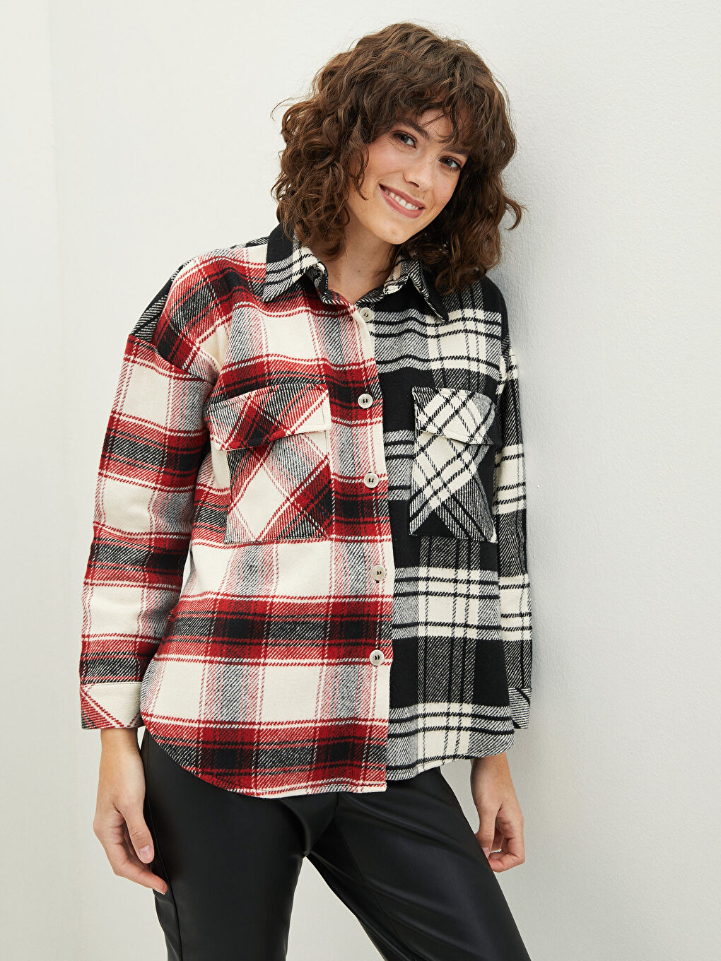 Buttoned Plaid Long Sleeve Gabardine Women's Shirt Jacket