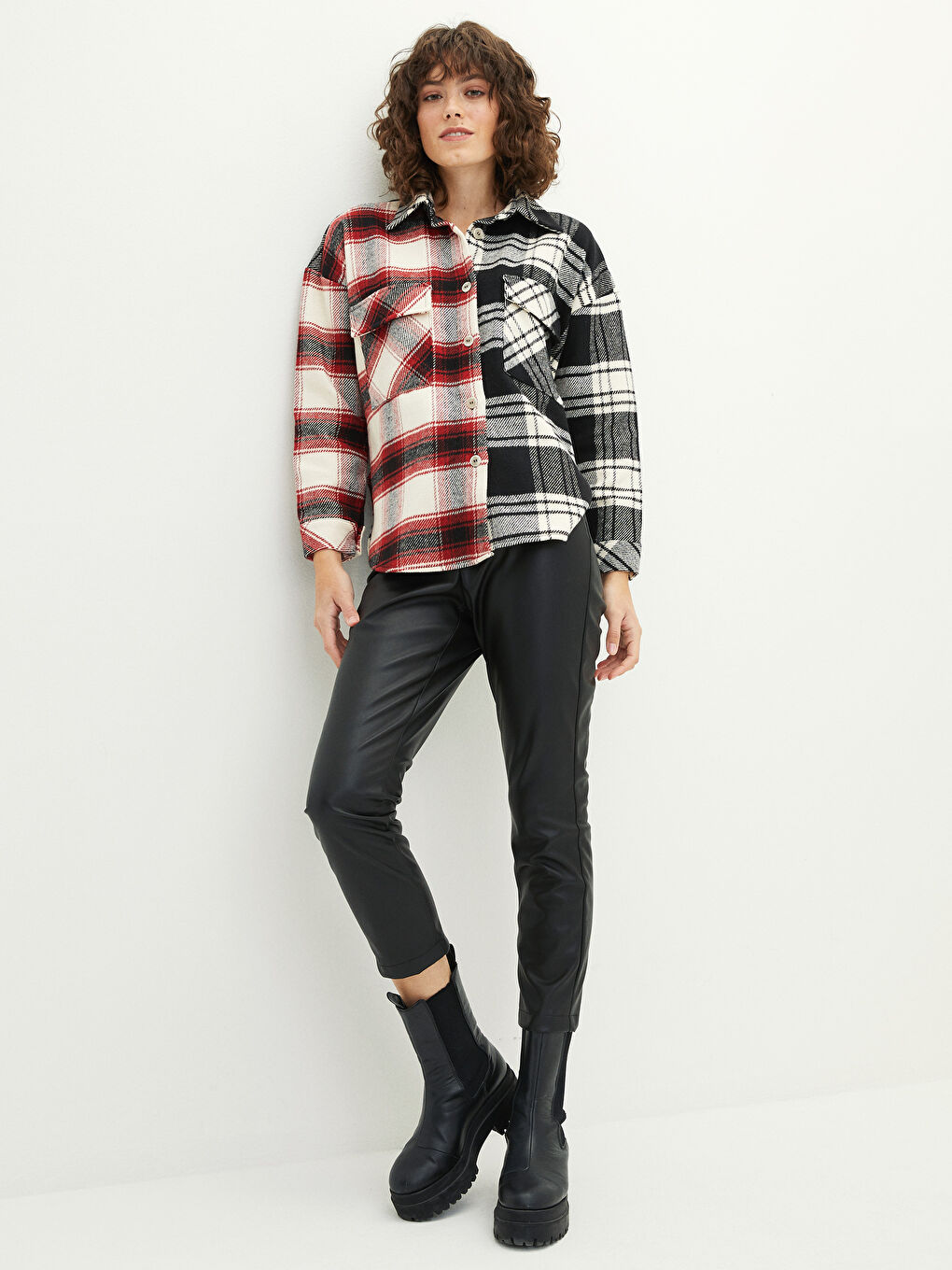 Buttoned Plaid Long Sleeve Gabardine Women's Shirt Jacket-2