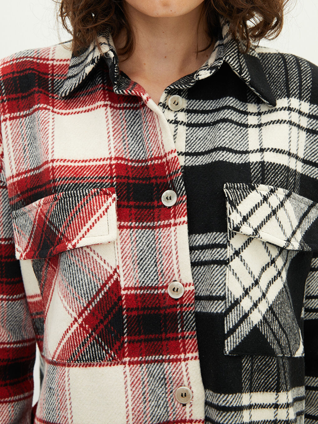 Buttoned Plaid Long Sleeve Gabardine Women's Shirt Jacket-3