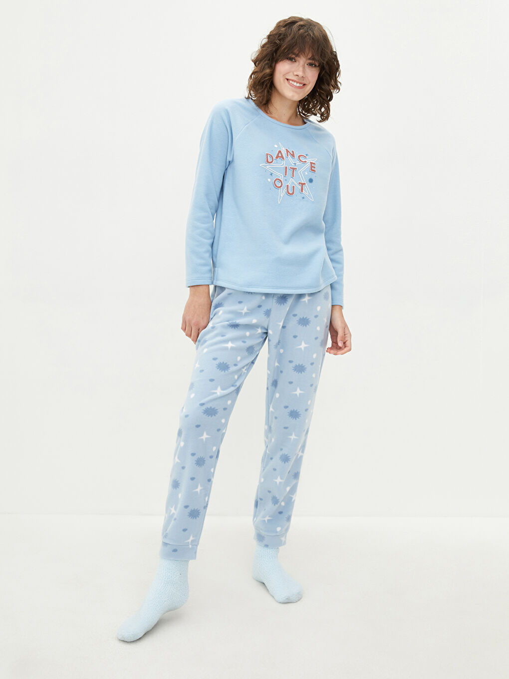 Crew Neck Printed Long Sleeve Fleece Women's Pajamas Set