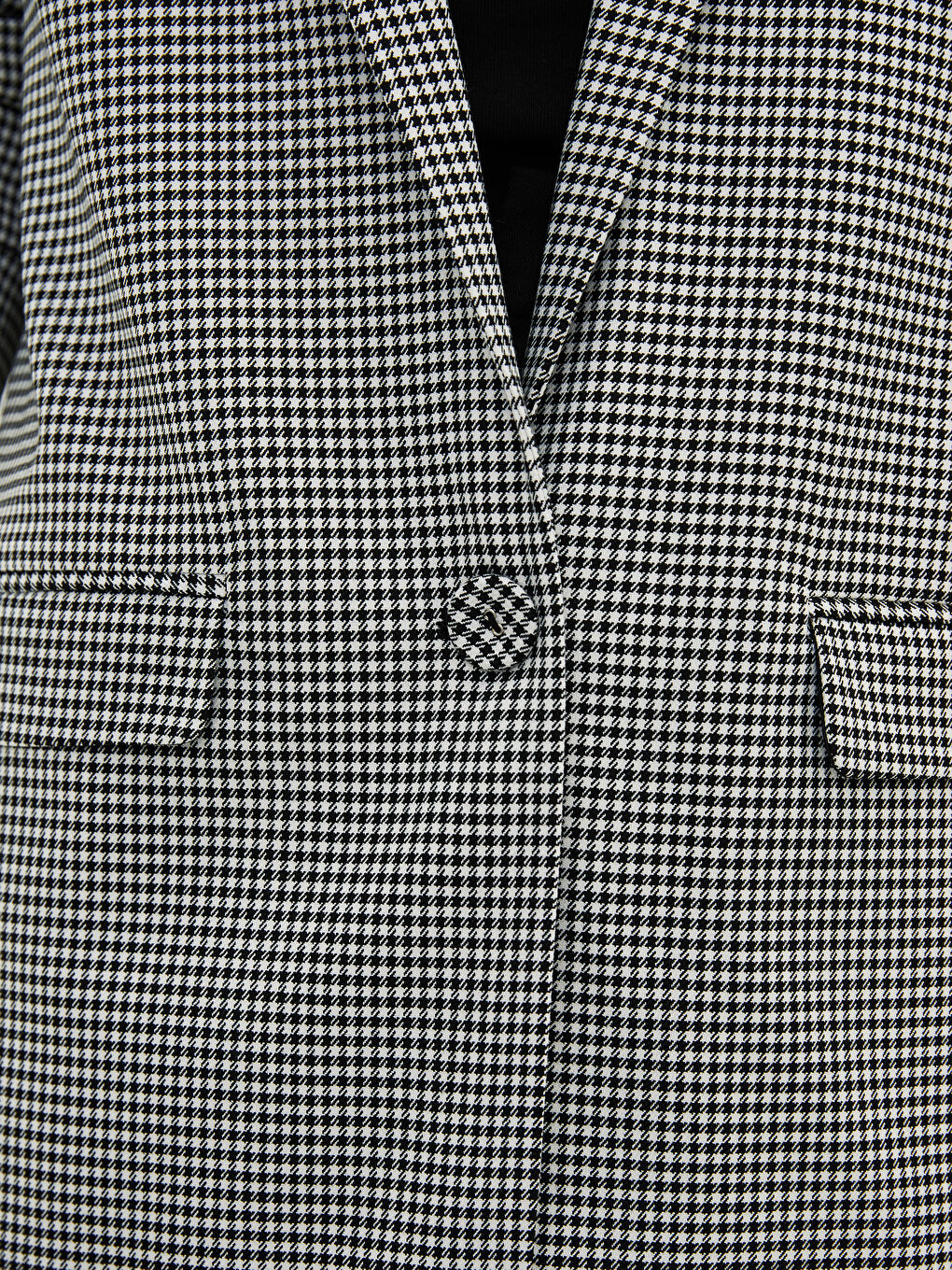 Front Button Closure Crowbar Pattern Long Sleeve Crepe Fabric Women's Jacket-4