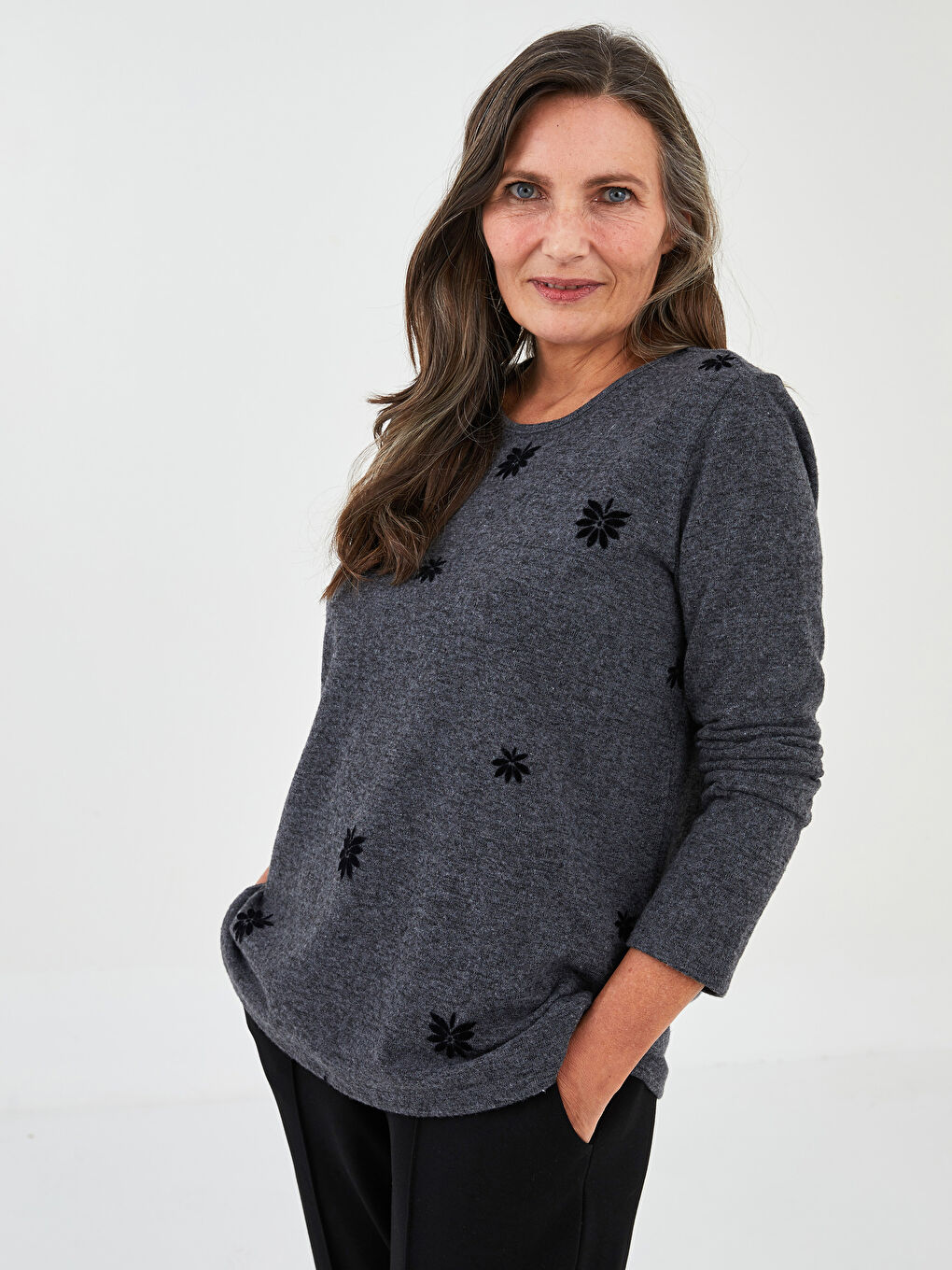 Crew Neck Patterned Long Sleeve Women's T-Shirt-1