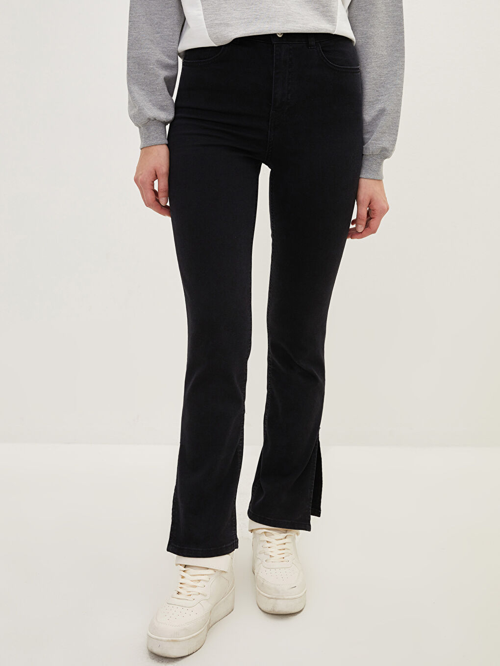 Siyah Yüksek Bel Slim Fit Cep Detaylı Kadın Rodeo Jean Pantolon-4