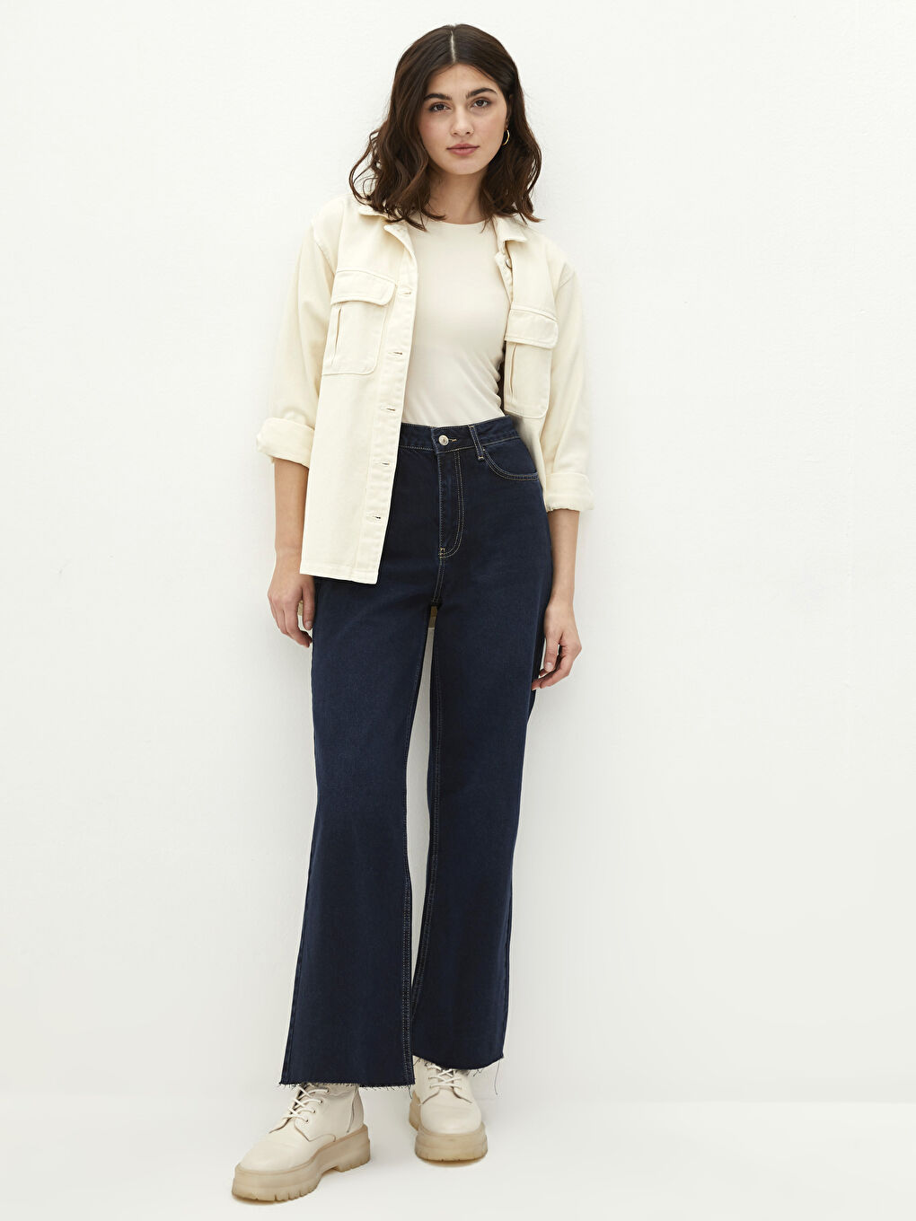 High Waist Wideleg Pocket Detailed Rodeo Women's Jean Trousers-1