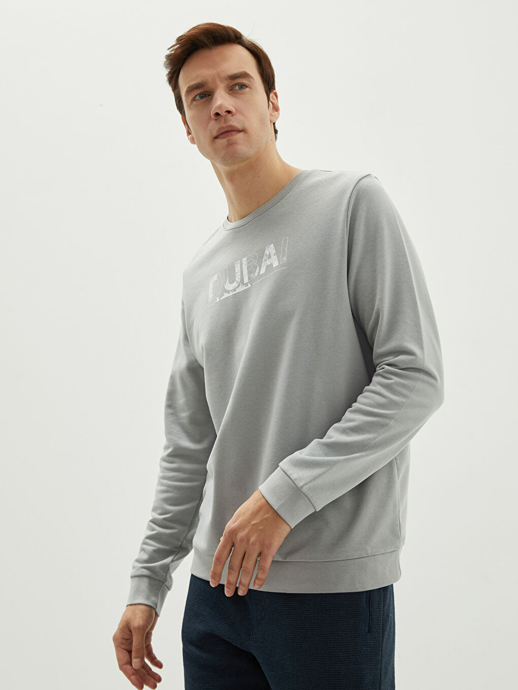 Gri Bisiklet Yaka Uzun Kollu Baskılı Erkek Sweatshirt