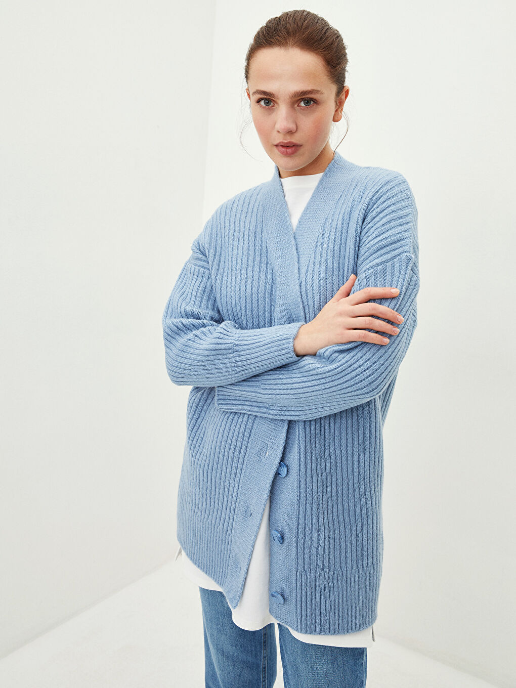 Mavi V Yaka Kadın Triko Hırka