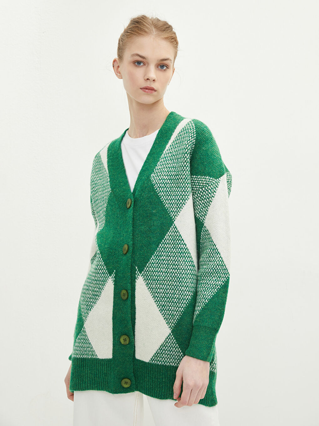 Yeşil V Yaka Desenli Kadın Triko Hırka