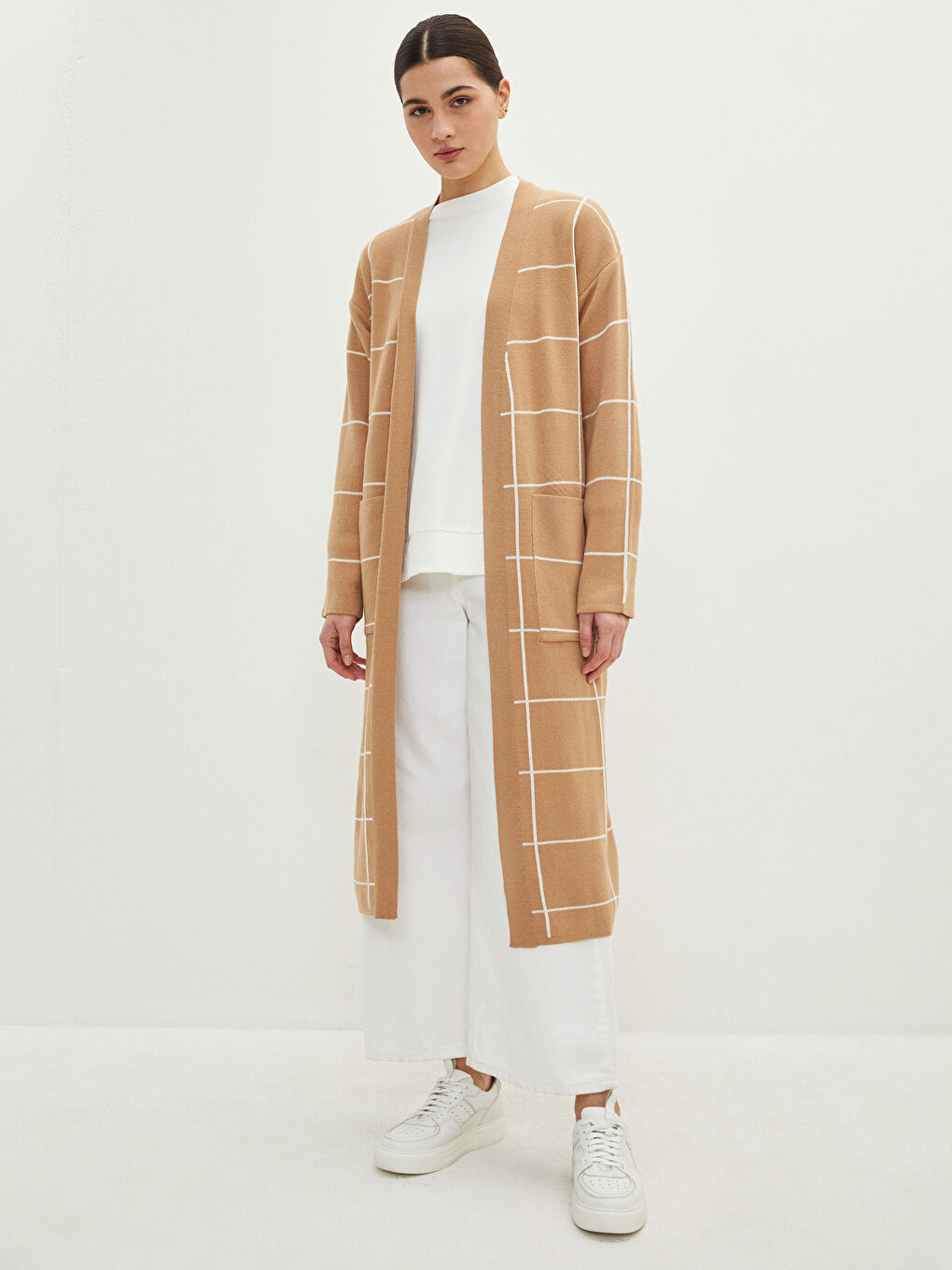 Bej Şal Yaka Ekose Uzun Kollu Kadın Triko Hırka-2