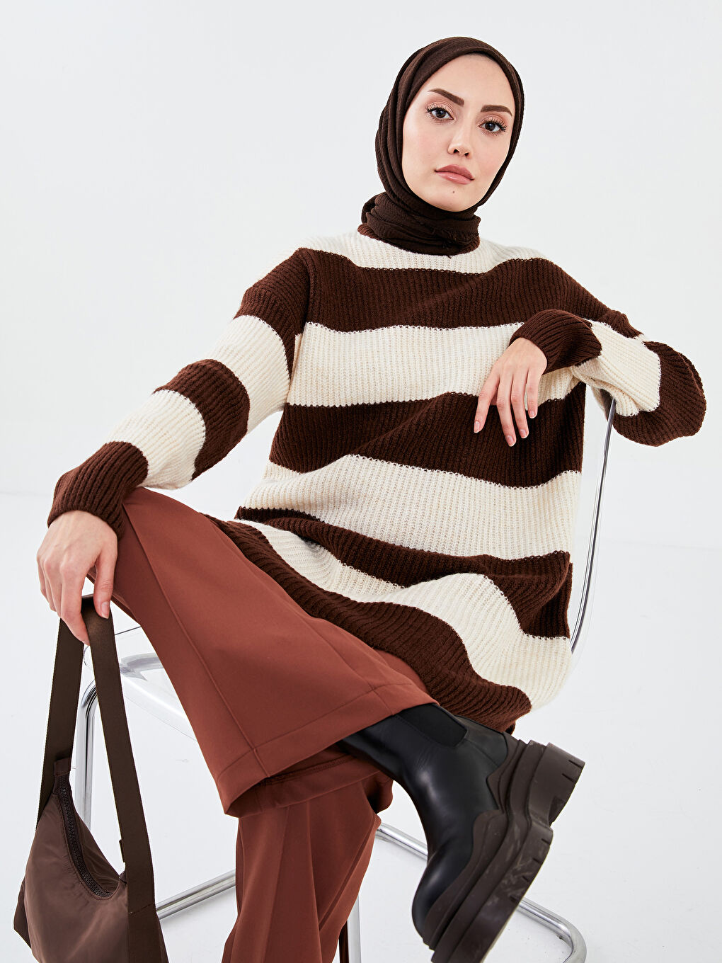 Kahverengi Bisiklet Yaka Renk Bloklu Uzun Kollu Kadın Triko Tunik