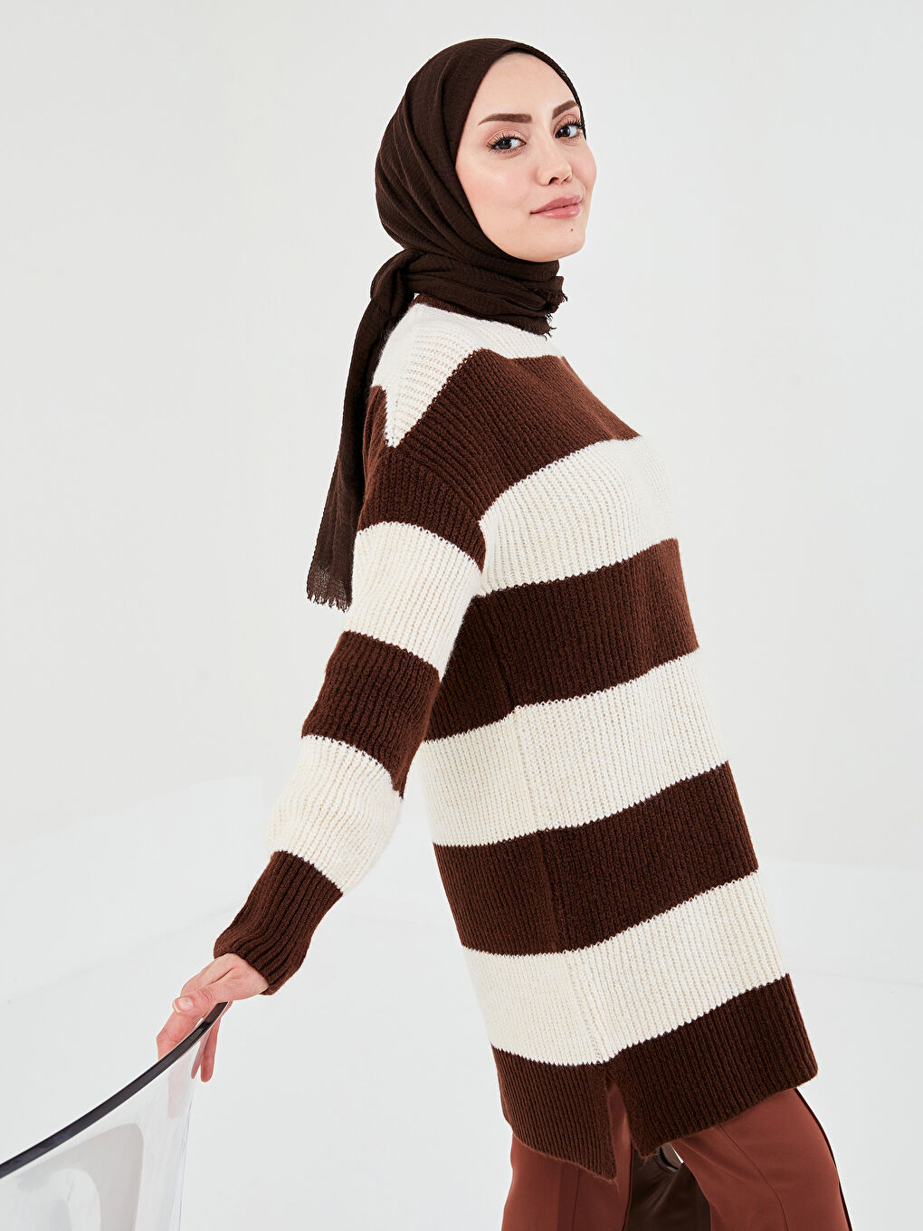 Kahverengi Bisiklet Yaka Renk Bloklu Uzun Kollu Kadın Triko Tunik-6