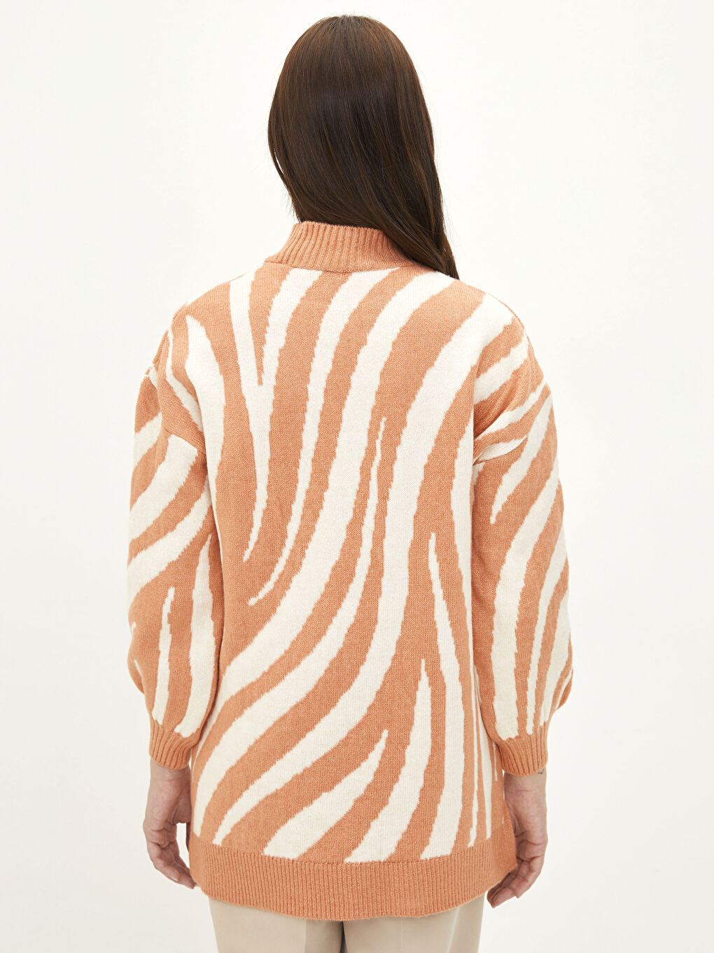 Pembe Dik Yaka Desenli Uzun Kollu Kadın Triko Tunik-5