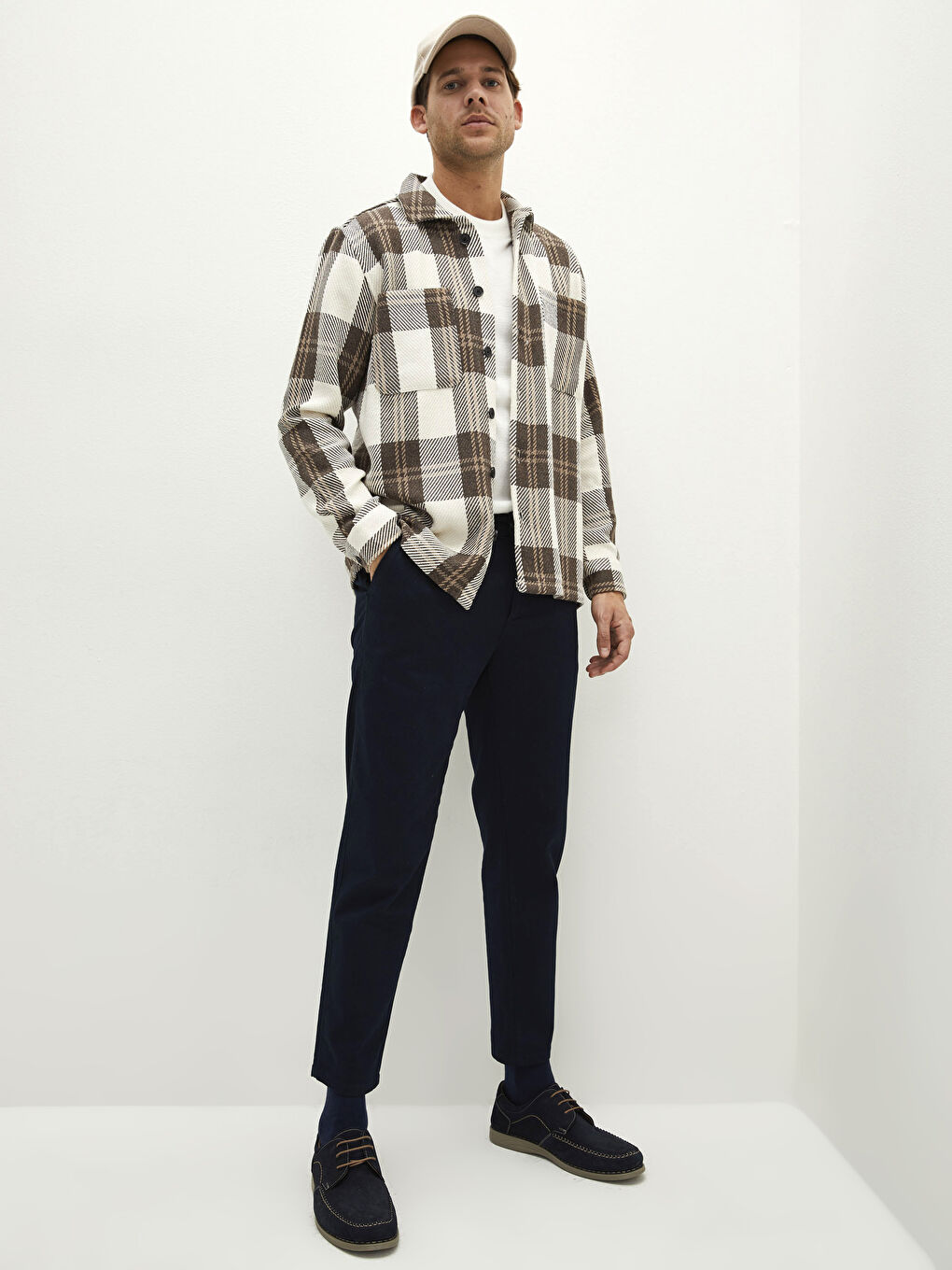 Relaxed Fit Long Sleeve Plaid Men's Flannel Shirt Jacket-1