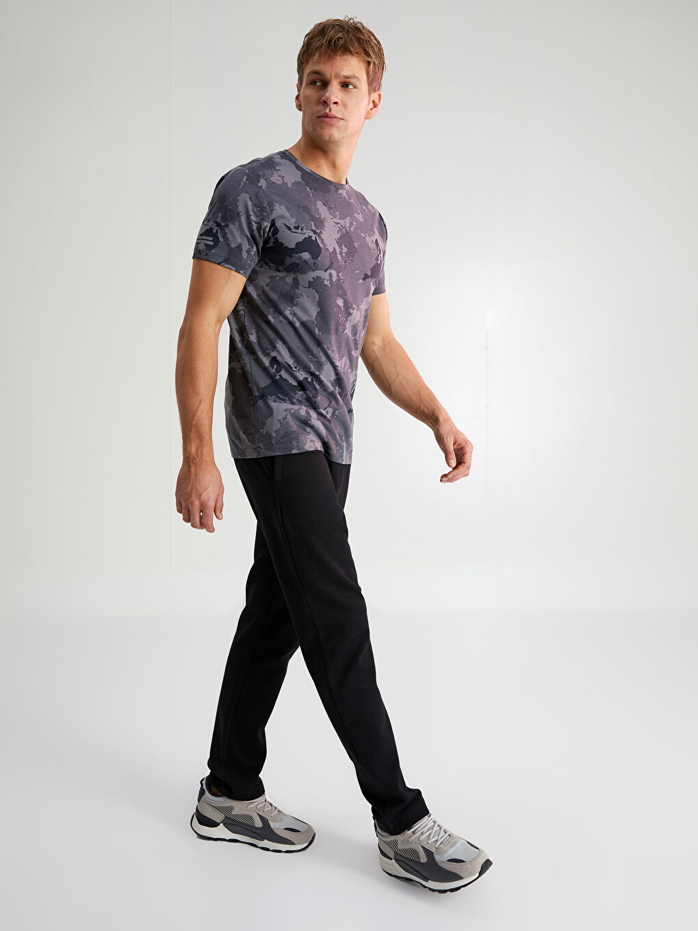 Siyah Standart Kalıp Erkek Eşofman Altı