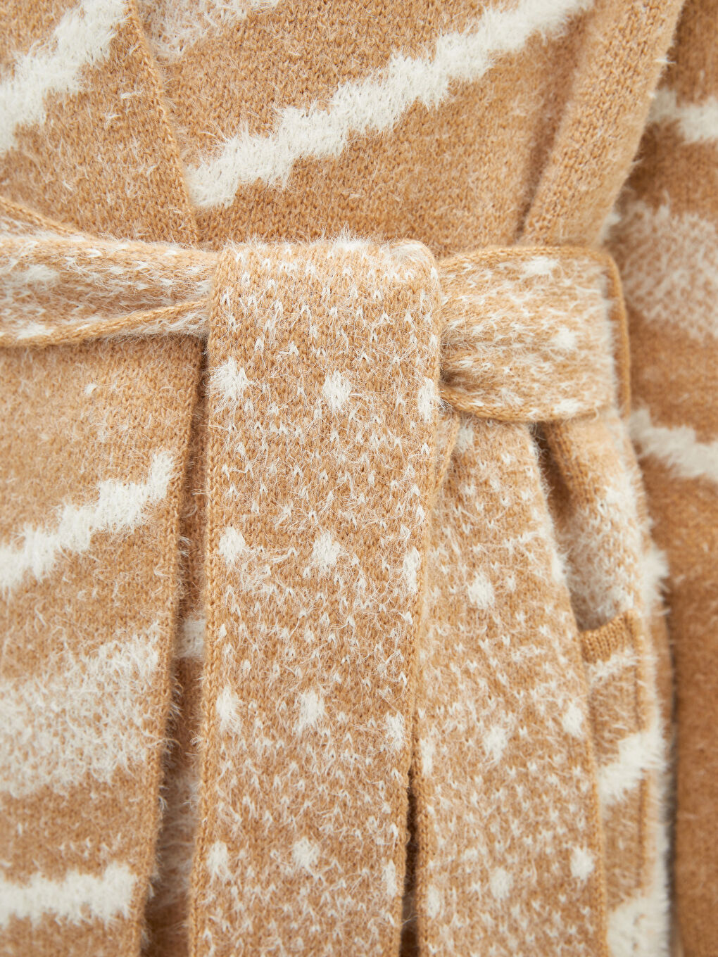 Ekru Polo Yaka Desenli Uzun Kollu Kadın Triko Hırka-3