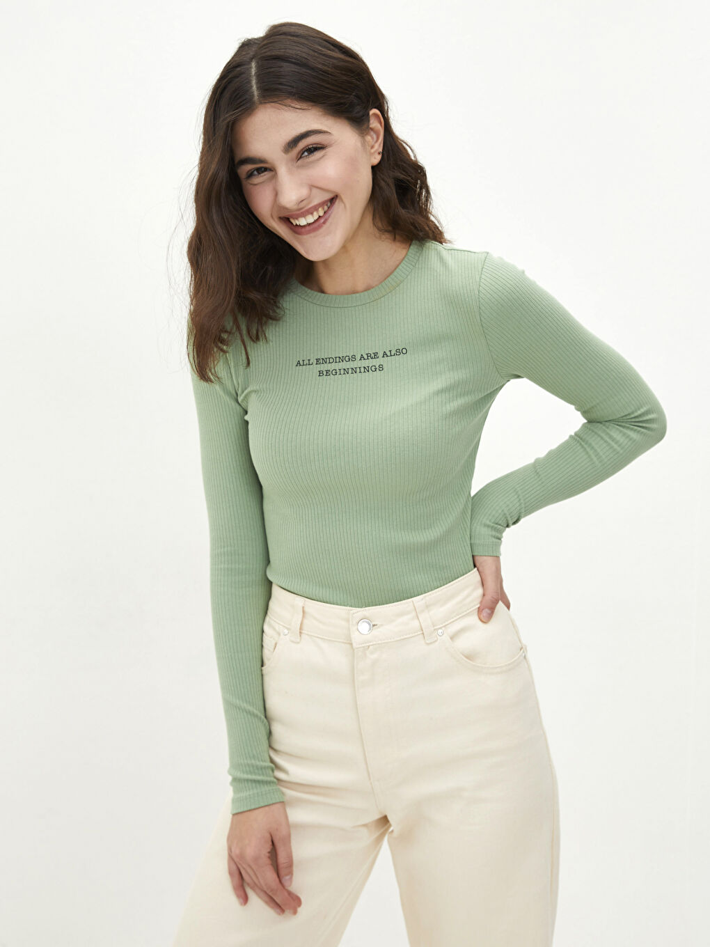 Yeşil Bisiklet Yaka Slogan Baskılı Uzun Kollu Kadın Tişört