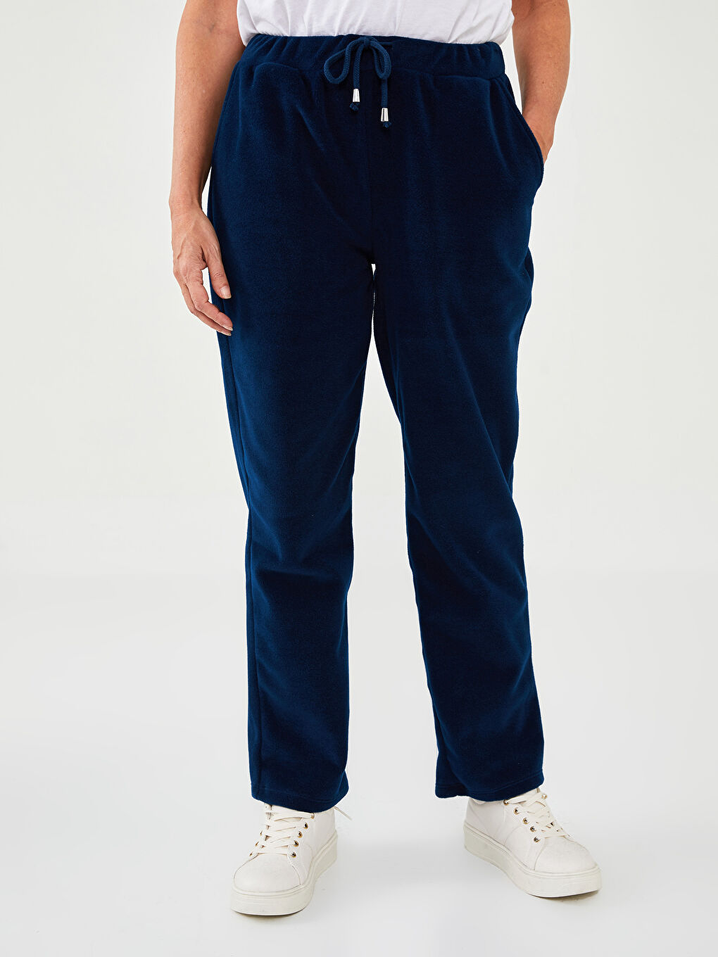 Pantaloni de trening din polar cu talie elastică și buzunare plate detaliate pentru Femei-4