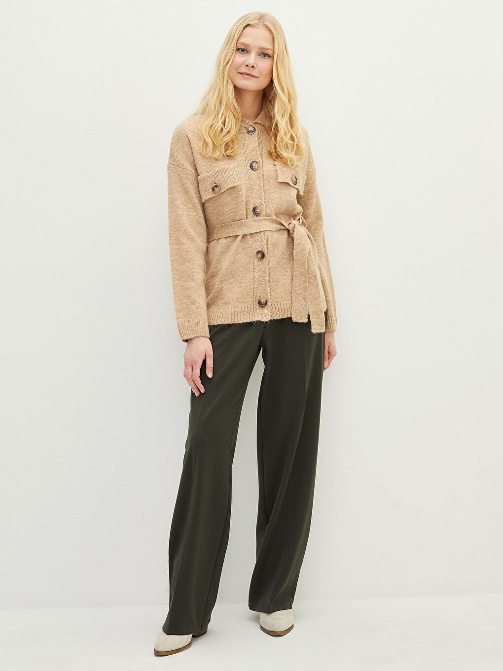 Collared Neck Plain Long Sleeve Women's Knitwear Cardigan-2